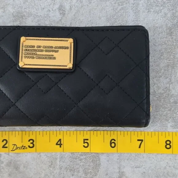Marc by Marc Jacobs Quilted Black Folding Wallet for Women Logo Zipper - Picture 13 of 14